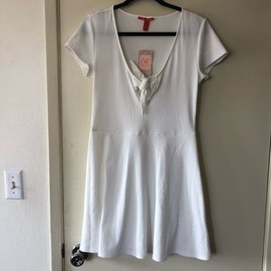 NEW white fit and flare dress with sleeves XL